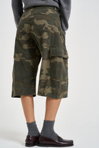 Bermuda donna cargo cropped fantasia camouflage verde militare DAC5269 MILITARE VICOLO 