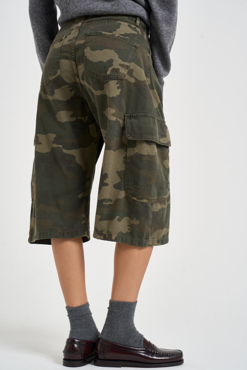 Bermuda donna cargo cropped fantasia camouflage verde militare DAC5269 MILITARE VICOLO 
