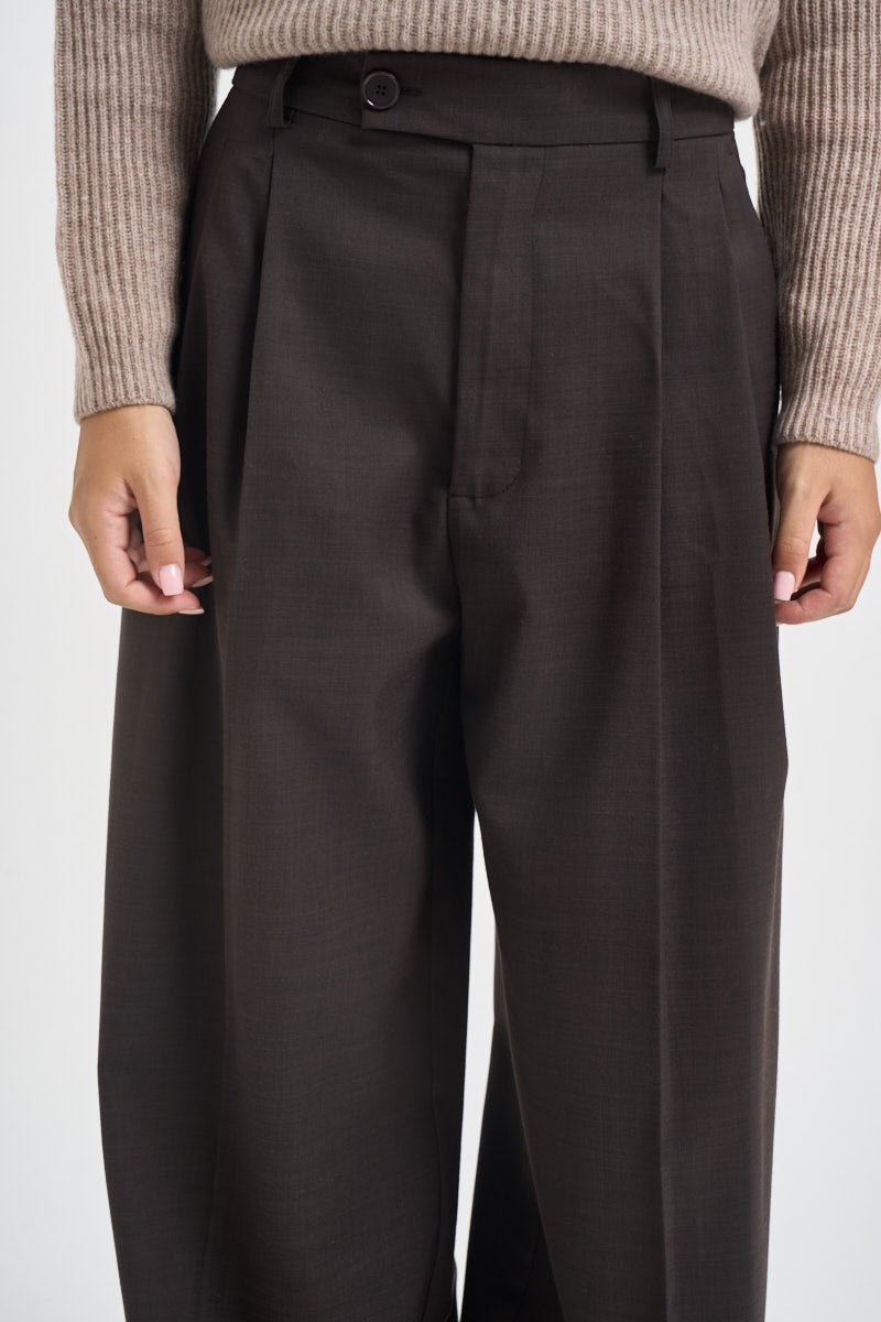 Pantaloni donna con pinces marrone scuro TAC0148 FONDENTE VICOLO 