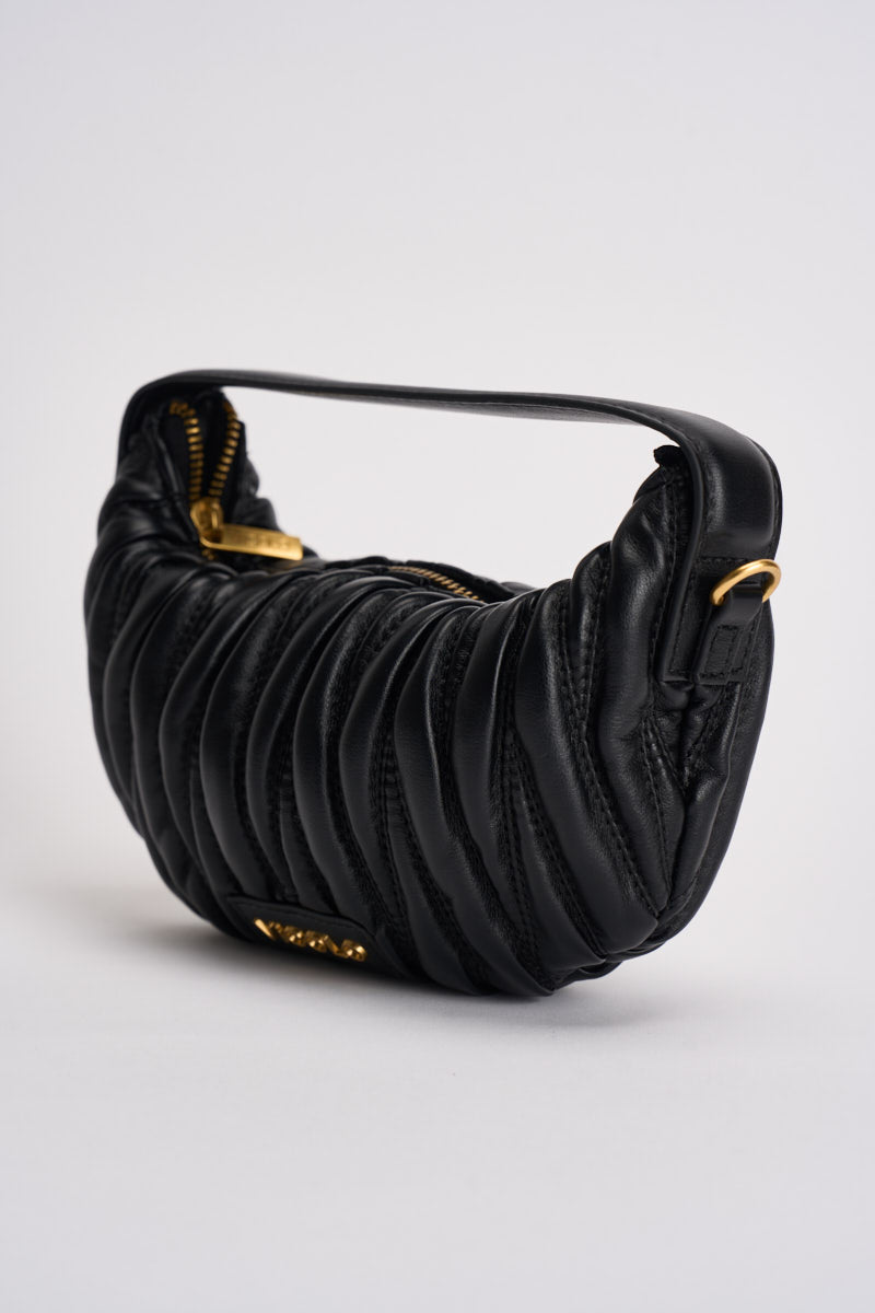 Borsa donna mezzaluna a spalla nera XAC0051 NERO VICOLO 