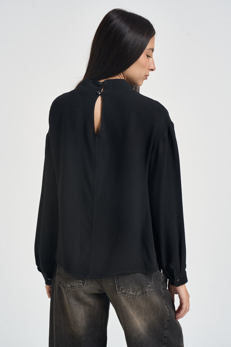 Blusa donna a collo alto nera H481B NERO VITTO 
