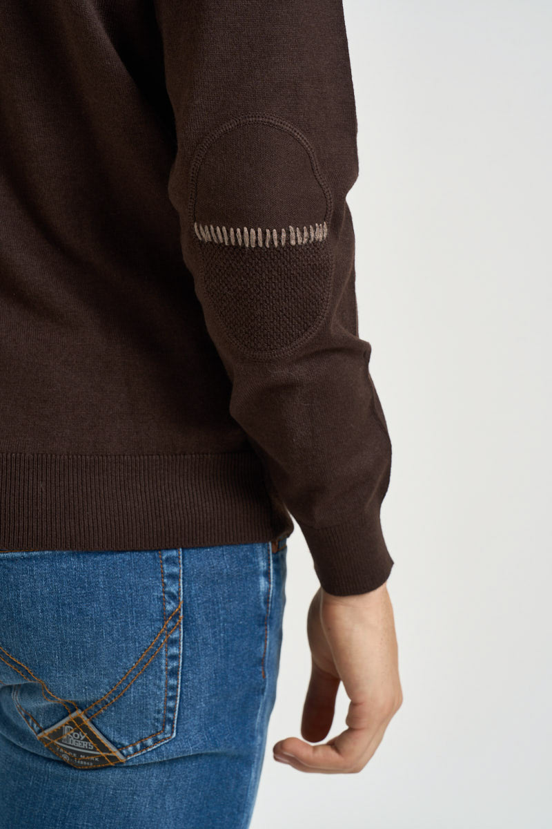 Maglia uomo con toppa ricamata marrone 6104226 623 VITTORIO FERRIERI 
