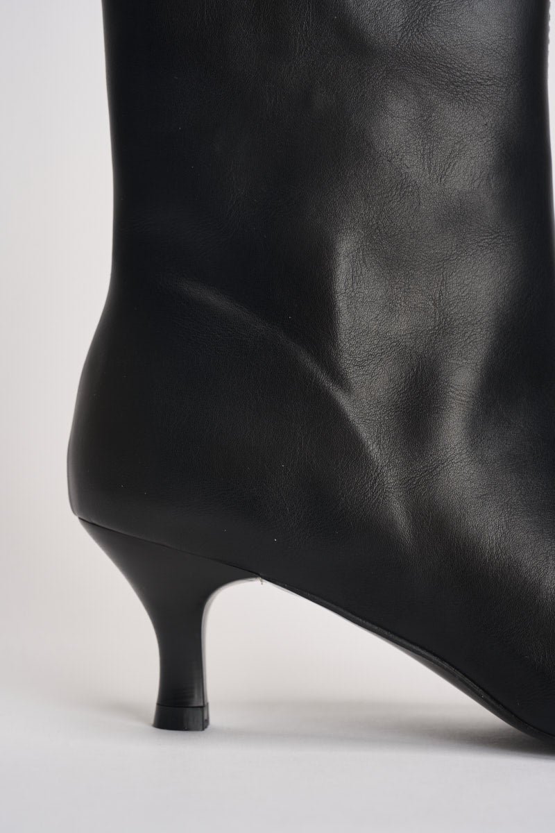 Stivaletti donna con tacco nero VST033 NERO VIVIENNE D 