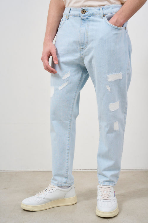 Men's light wash cropped jeans