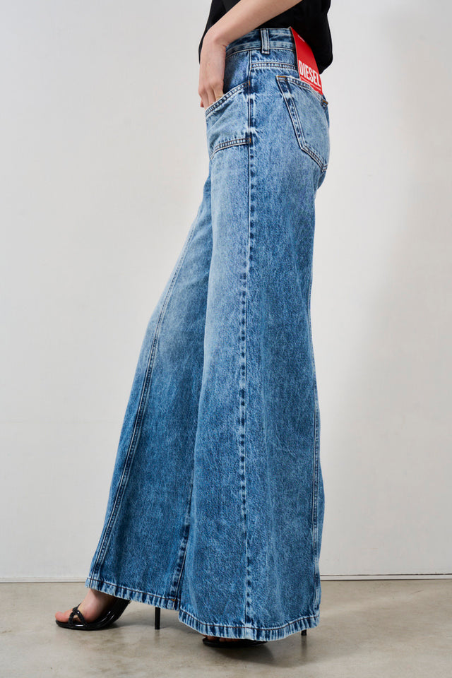 DIESEL Jeans donna Bootcut D-Akii 09h95t