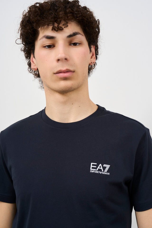 T-shirt uomo blu navy con logo EA7