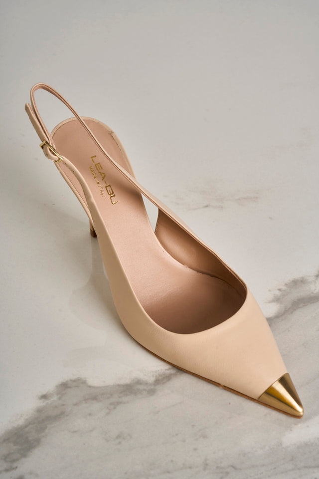 Open toe heel with gold-colored tip