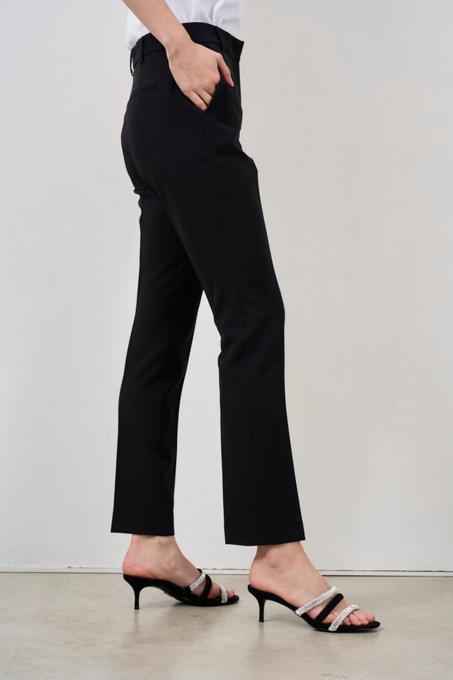 Pantaloni donna eleganti slim fit<BR/><BR/>