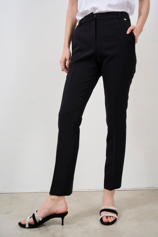 Pantaloni donna eleganti slim fit<BR/><BR/>