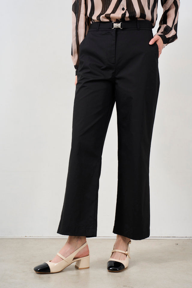 Women's trousers with black jewel belt