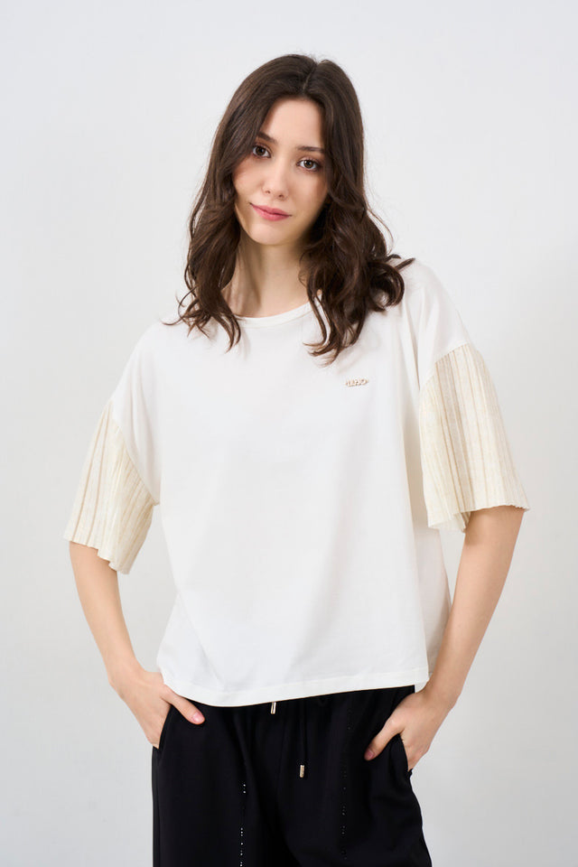 Women's t-shirt with wide lurex sleeves