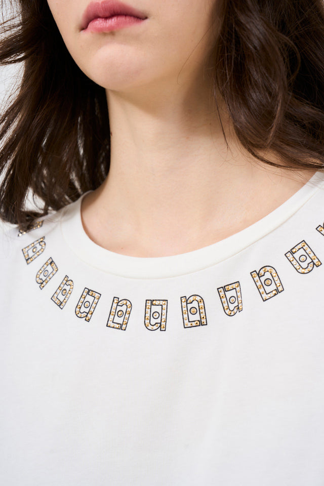 Women's t-shirt with monogram logo<br><br>