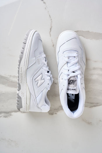 NEW BALANCE 550 women's sneakers - 9