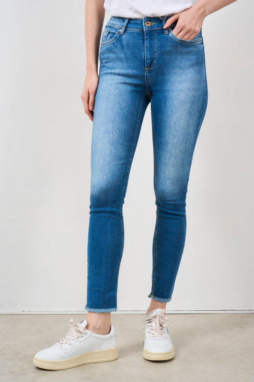 Jeasn women's skinny fit