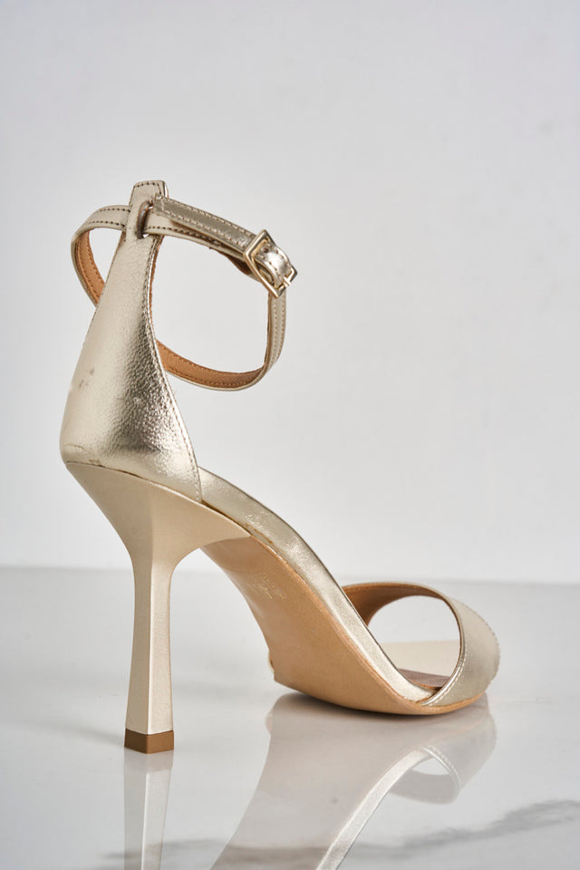 Women's heeled sandals in platinum leather