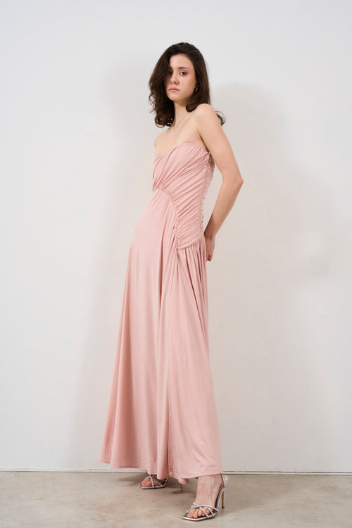 Long women's dress with sweetheart neckline