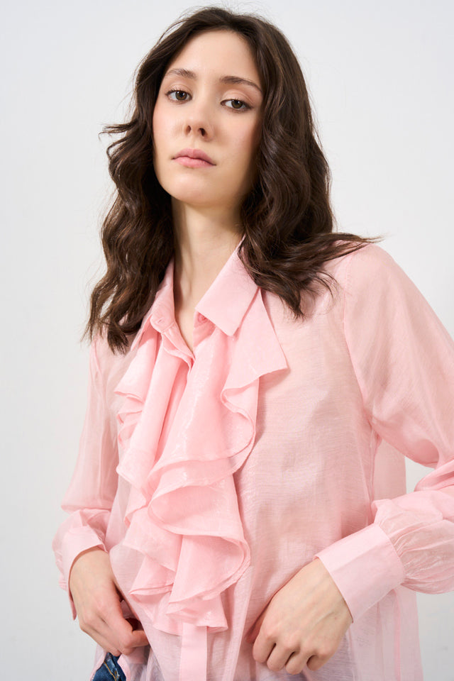 Women's shirt with pink ruffles