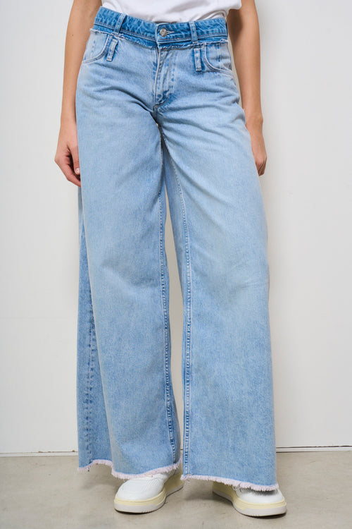 Jeans donna wide-leg in denim chiaro - 2