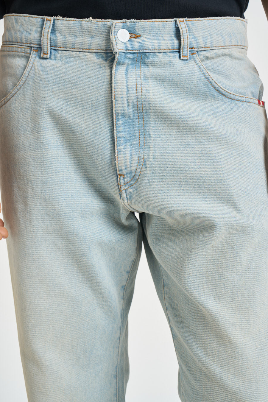 Jeans uomo James in denim chiaro JAMES OAKLAND AMISH 