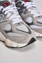 Sneakers donna 9060 grigia GC9060 GY NEW BALANCE 