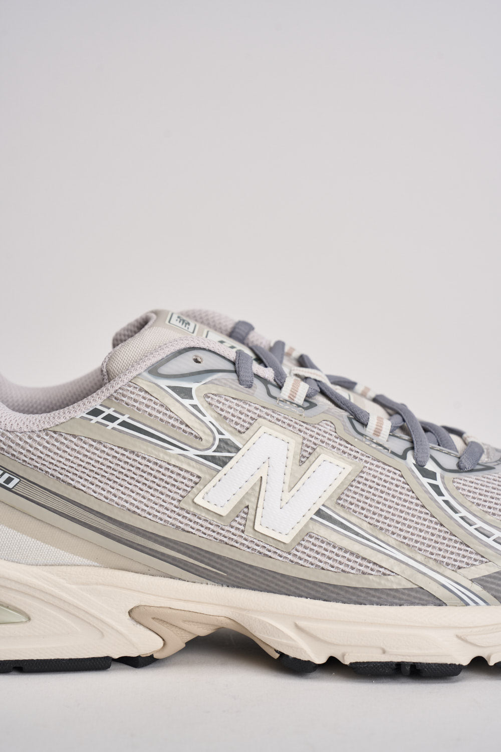 Sneakers uomo 740N grigio U740U N74F NEW BALANCE 
