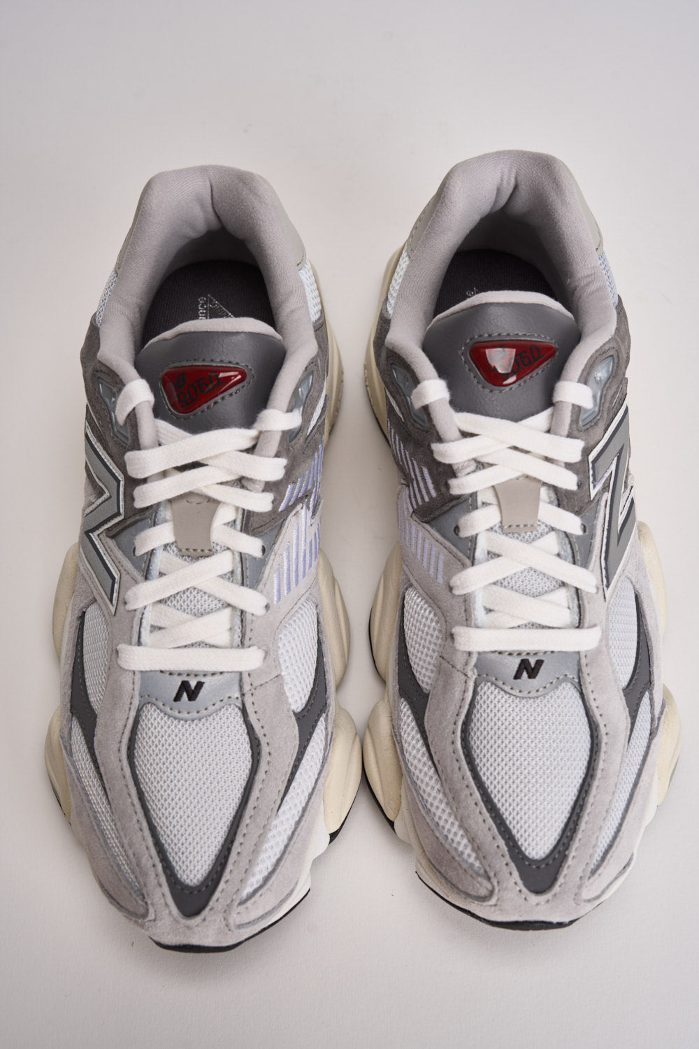 Sneakers uomo 9060 bianche e grigie U9060U GRY NEW BALANCE 