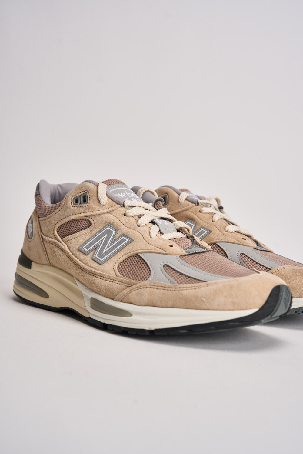 Sneakers uomo Made in UK 991v2 beige U991 BE2 NEW BALANCE 