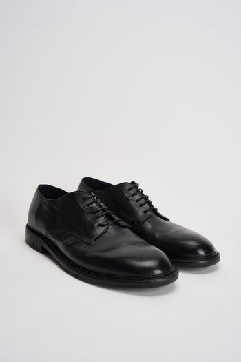 Stringata uomo nera in pelle liscia - 3
