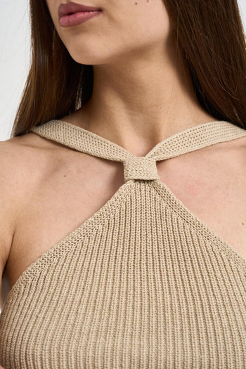 Top donna in maglia a costine beige - 3