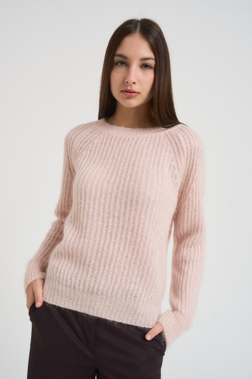 Maglia donna scollo a barchetta rosa pastello