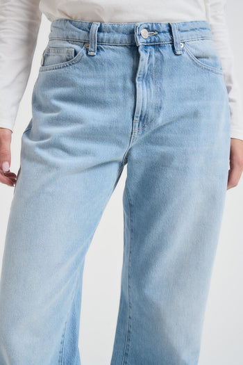 Jeans donna gamba dritta in denim chiaro - 4