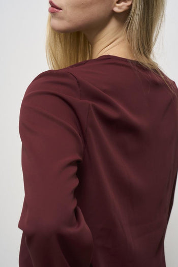 Women's blouse with burgundy ruffles - 5