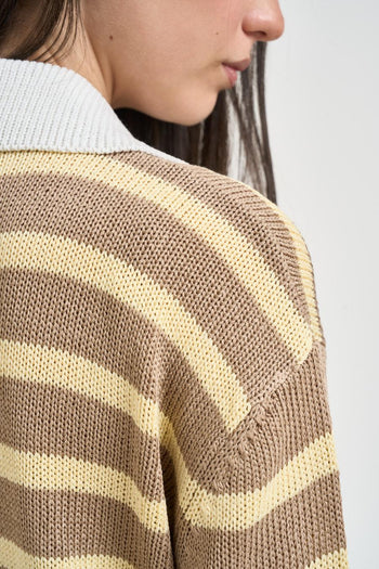 Polo donna in maglia a righe beige - 4