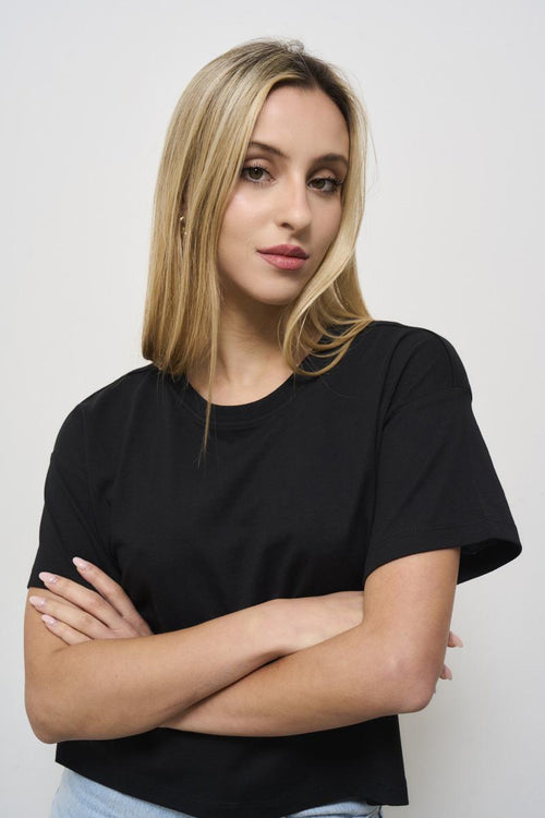Women's black cropped t-shirt - 2