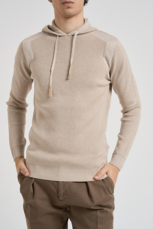 Felpa uomo in maglia con cappuccio beige