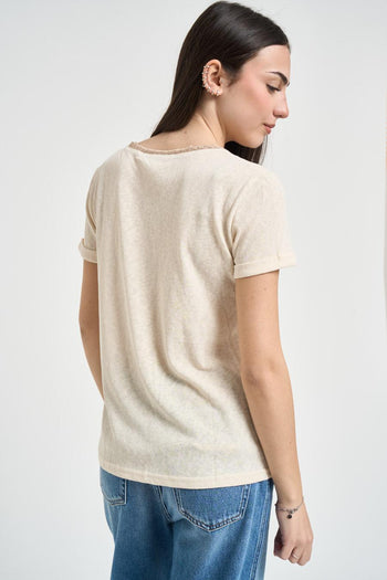 T-shirt donna beige con glitter su scollo - 3