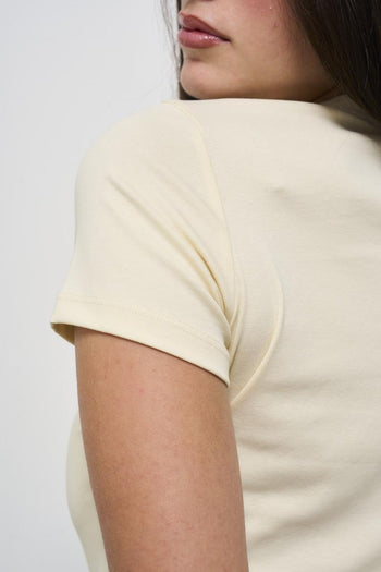 Women's cream crew neck t-shirt - 4