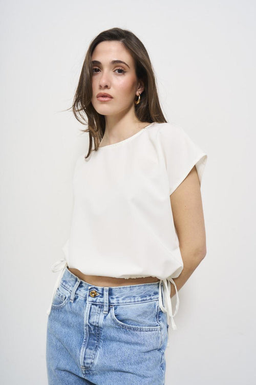 Women's white cropped top