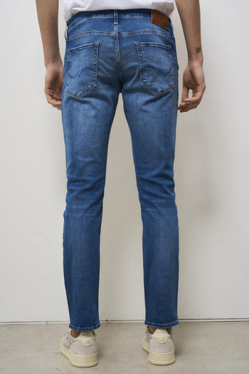 Slim fit men's jeans in medium denim - 5
