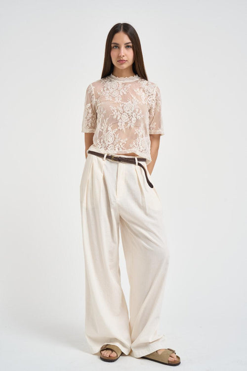 Top donna in pizzo panna