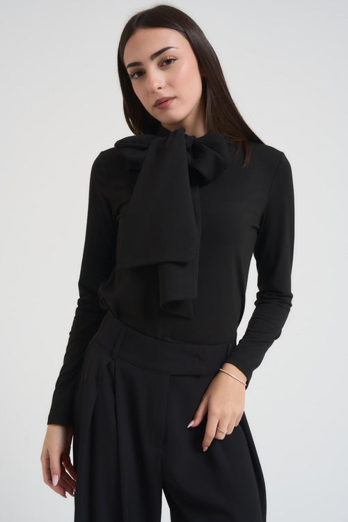 Maglia donna con fiocco nera