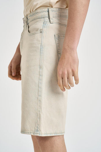 Bermuda uomo in denim lavaggio chiaro - 3
