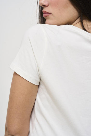 Women's white crew neck t-shirt - 5