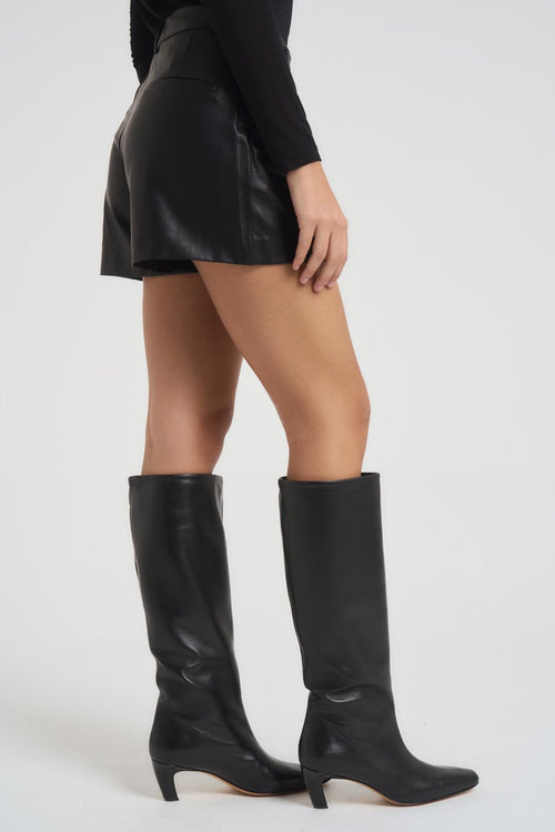 Short donna in ecopelle nero - 2
