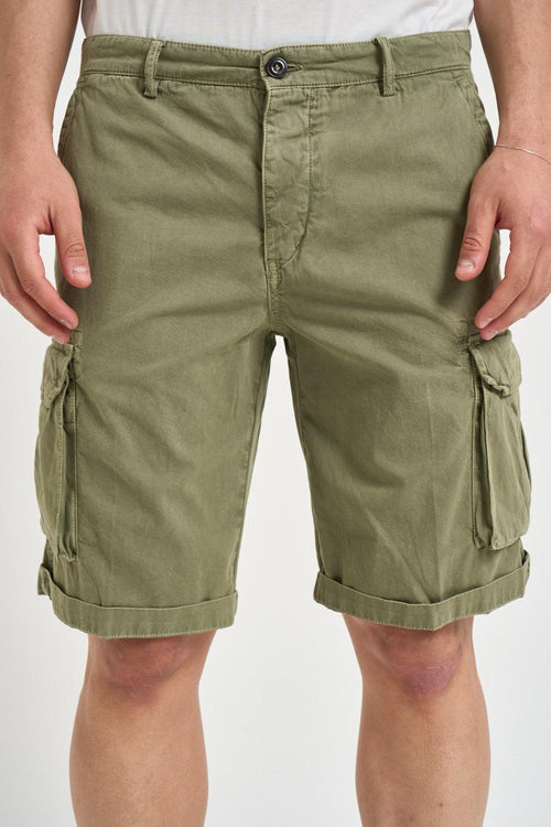 Bermuda cargo uomo verde