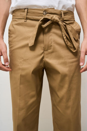 Pantalone uomo cammello con cintura - 6