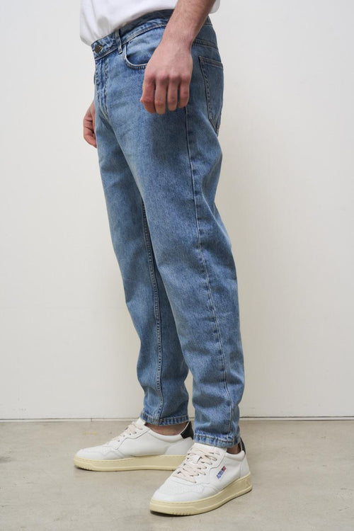 Yellowstone men's jeans in medium denim