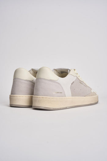 Sneakers uomo in suede grigio e bianche - 6