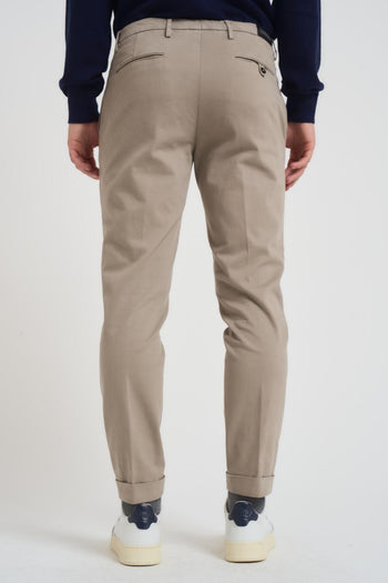 Pantalone uomo con pinces tortora - 3