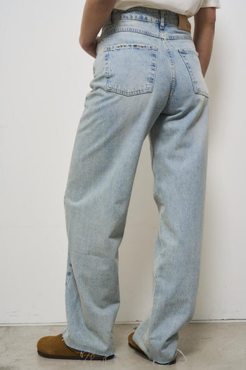 Women's regular jeans in light denim - 5